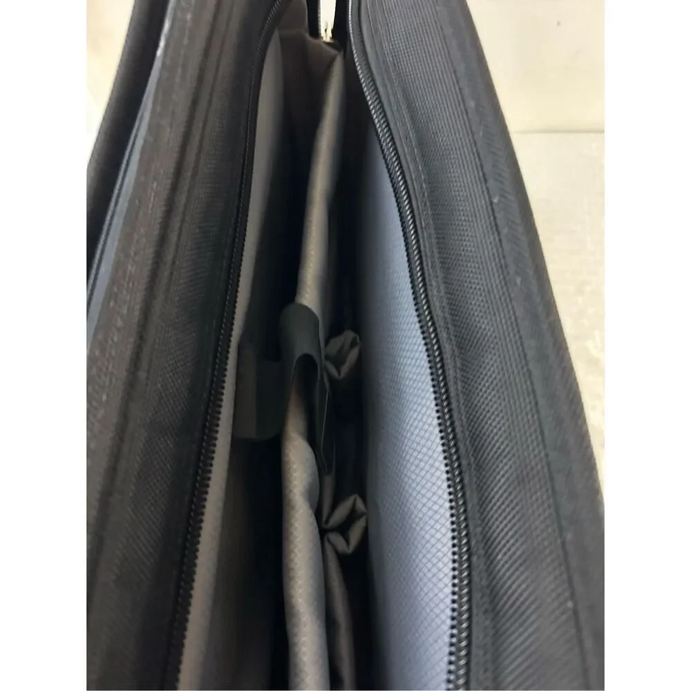 Samsonite laptop bag black padded divided‎ 17x14x5
